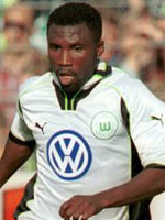 Jonathan Akpoborie