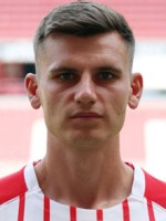 Yannik Engelhardt