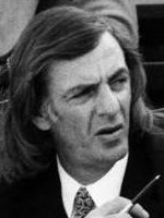 Cesar Luis Menotti